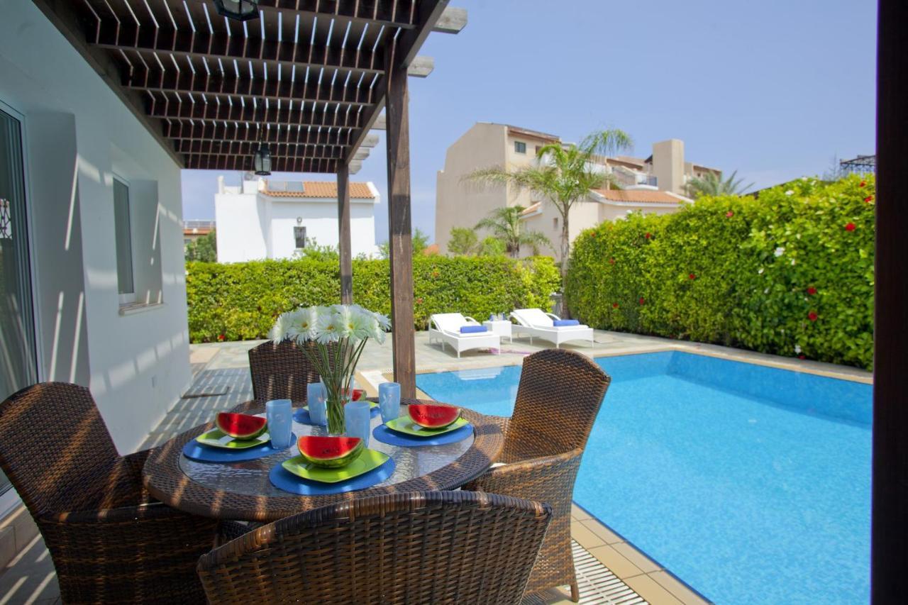 Villa Skyros Pernera エクステリア 写真
